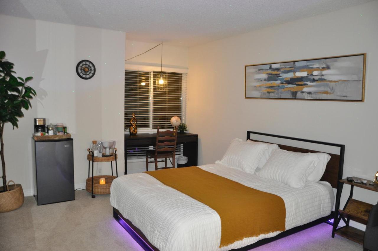 Private & Bathroom In Shared Oceanfront Home, Marina Del Rey Hospedagem domiciliar Los Angeles